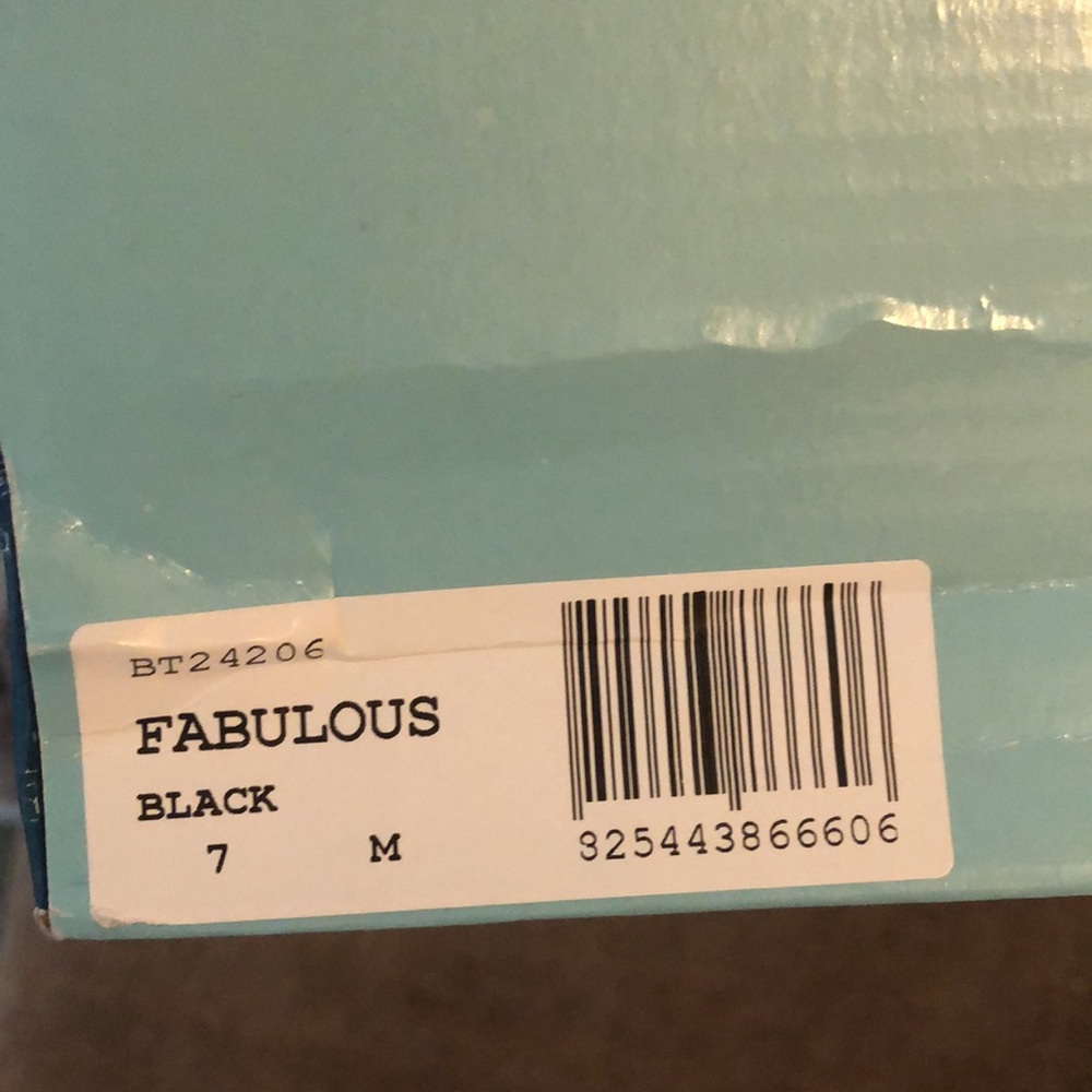 Bare Traps Fabulous Boots Nib* View 2